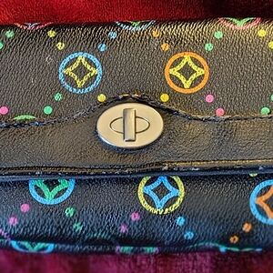 Women's Wallet Tong Guang In Good Condition.